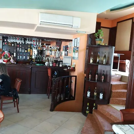 Hotel ник 3*