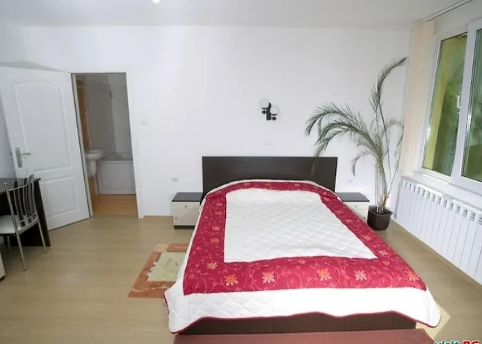 ник Хотел Асеновград