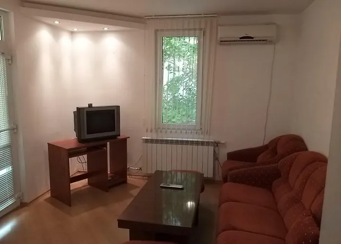 ник 3* Асеновград